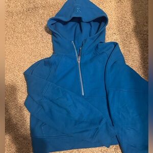 Lululemon cropped scuba hoodie